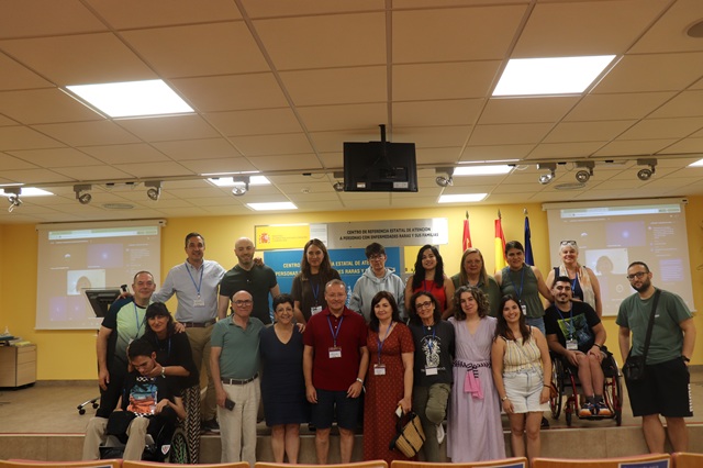 Participantes en la Jornada científica 'Avances en Investigación Mitocondrial' en el salón de actos del Creer.